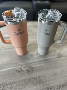 Cirkul Insulated Travel Mug - Peach and Gray